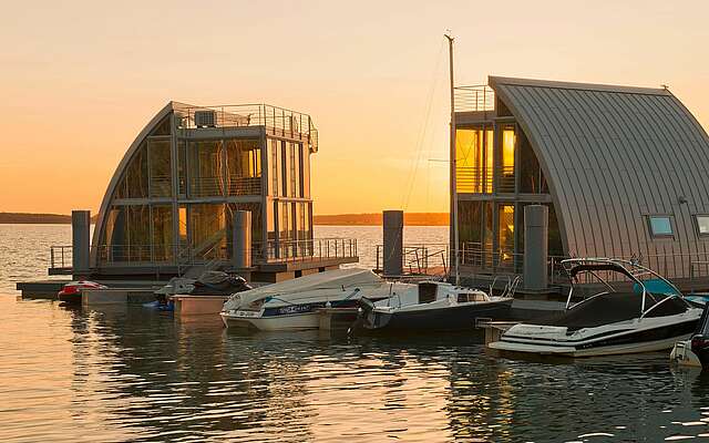 Schwimmende Ferienwohnung Lausitzer Seenland