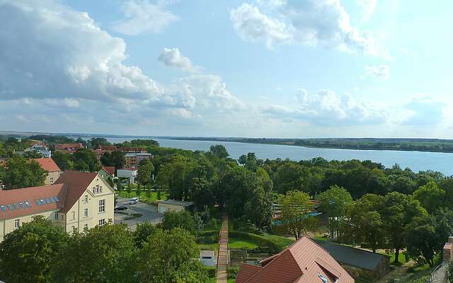 Blick über Prenzlau und den Unteruckersee